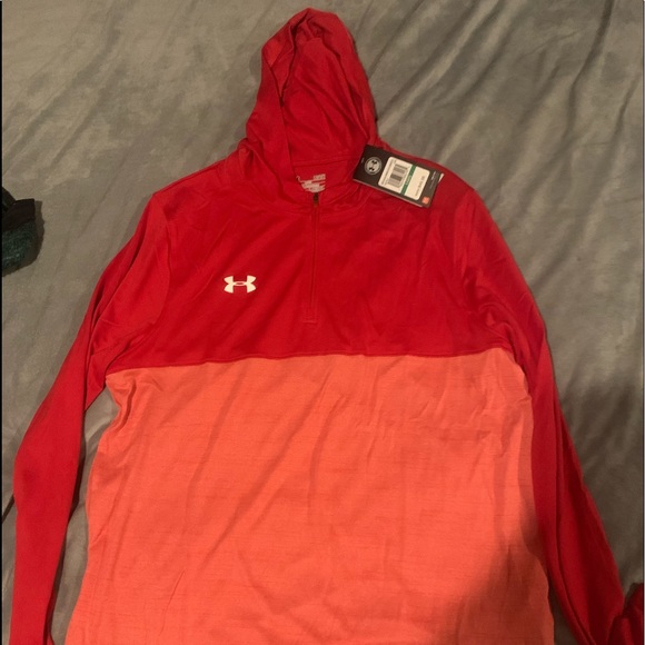 Under Armour Other - Under Armour Sweatshirt